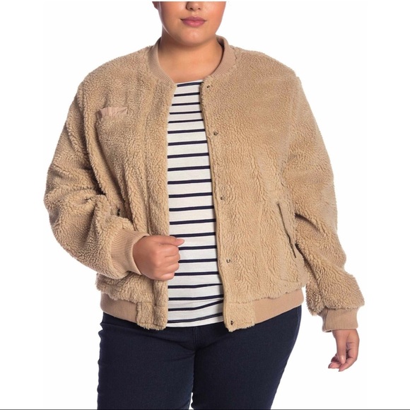 Levi's On Trend Fleece Bomber Teddy Jacket - Picture 5 of 7